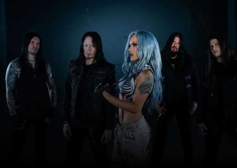Arch Enemy presenta su nuevo y demoledor sencillo “Break The Spell”