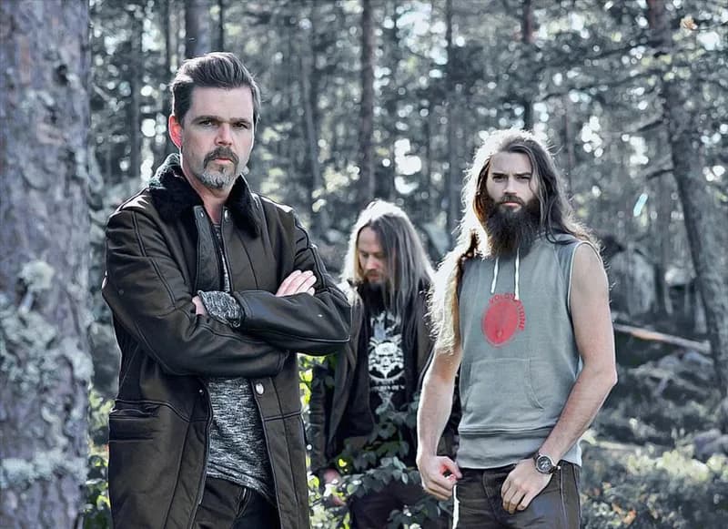 Vintersorg relanza «Cosmic Genesis» en una edición limitada en vinilo naranja