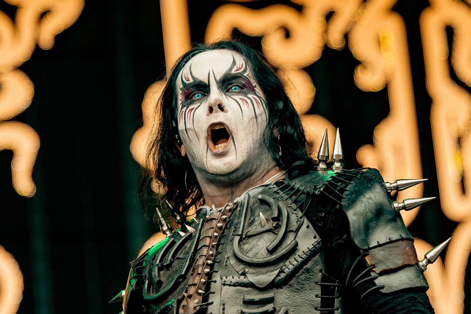 Dani Filth promete un nuevo nivel de intensidad en el próximo álbum de Cradle of Filth