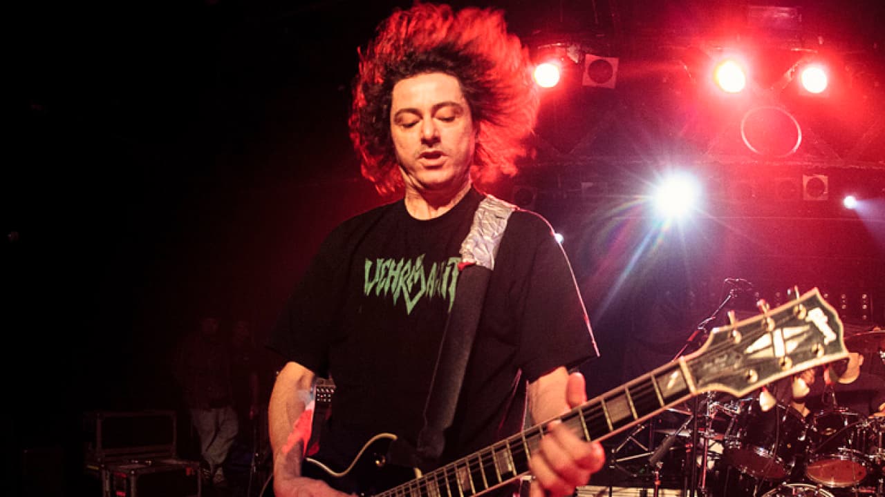 Mitch Harris, guitarrista de Napalm Death, lanza TourFlip para ayudar a las bandas