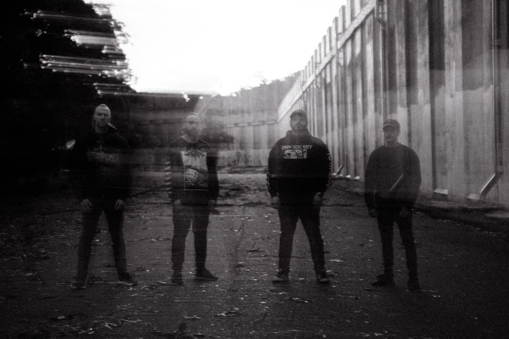 Aversions Crown