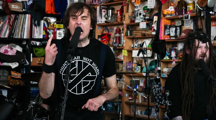 Napalm Death lleva el grindcore a Tiny Desk con una actuación histórica