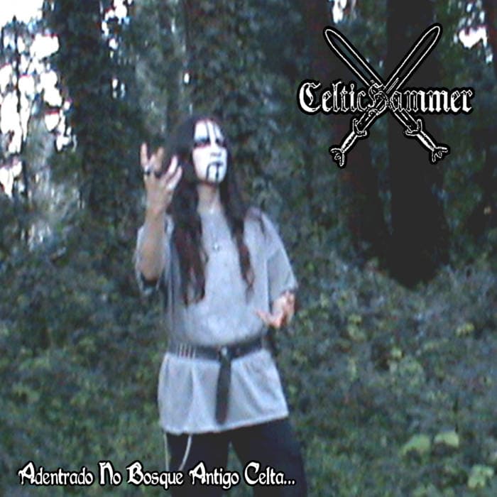 Adentrado no Bosque Antigo Celta... cover