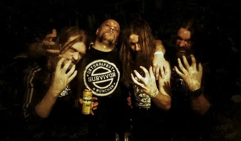GRAVE relanza “…And Here I Die… Satisfied” en una edición especial